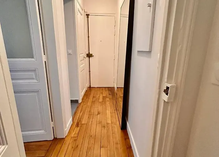 Parisian Nest Lejlighed