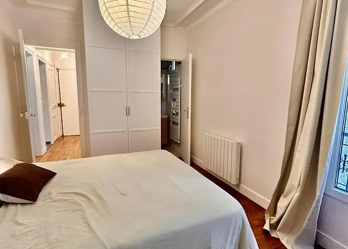 Parisian Nest Apartman Párizs