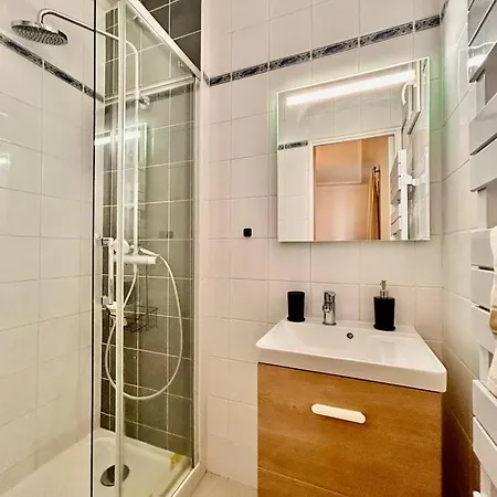 Διαμέρισμα Parisian Nest